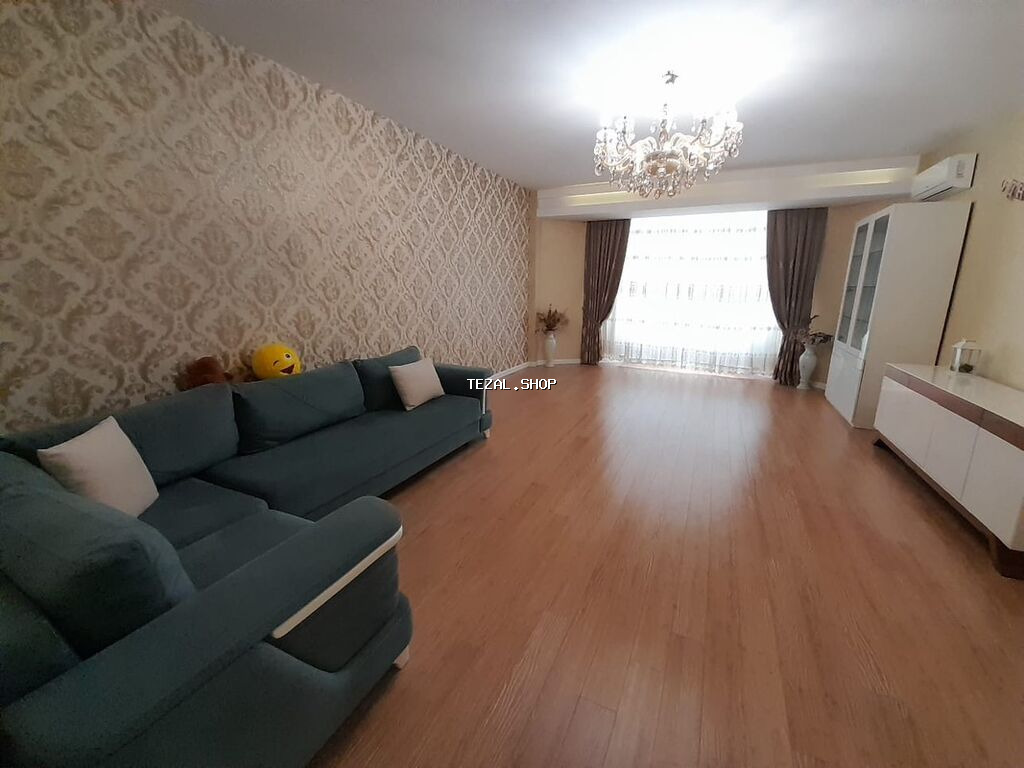 Geniş və işıqlı mənzil – klassik üslubda zövqlə dizayn olunmuş