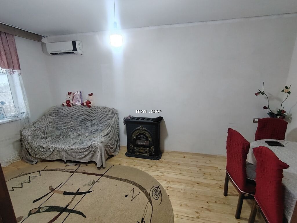 Maştağa qəs. Savalan y.m. Can marketin yanı əsas yola 50m lik məsafədə