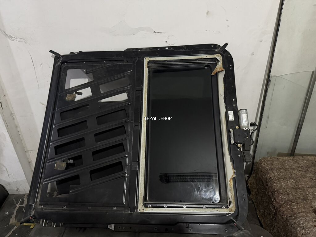 Mercedes w202 Çeşka üçün şüşə lyuk
Luk
Lyuk
Çeşka
Ceska - şəkil 2