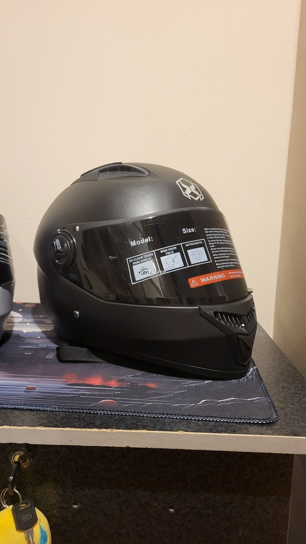 Moto dəbilqələri.Yenidir.Ceşidlər var.2 visorludu( elave oz ackisi