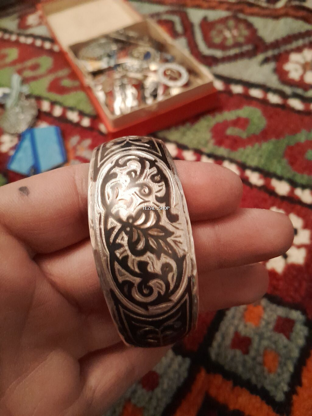 200m.gumuş 25 qram bilərzik qedimi - Klassik Şərq üslubunda oyma - şəkil 2