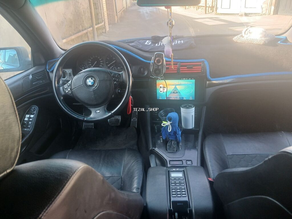 BMW 5 Series E39 sedan – qara rəng. Xarici: - M üslublu ön bamper və - şəkil 4