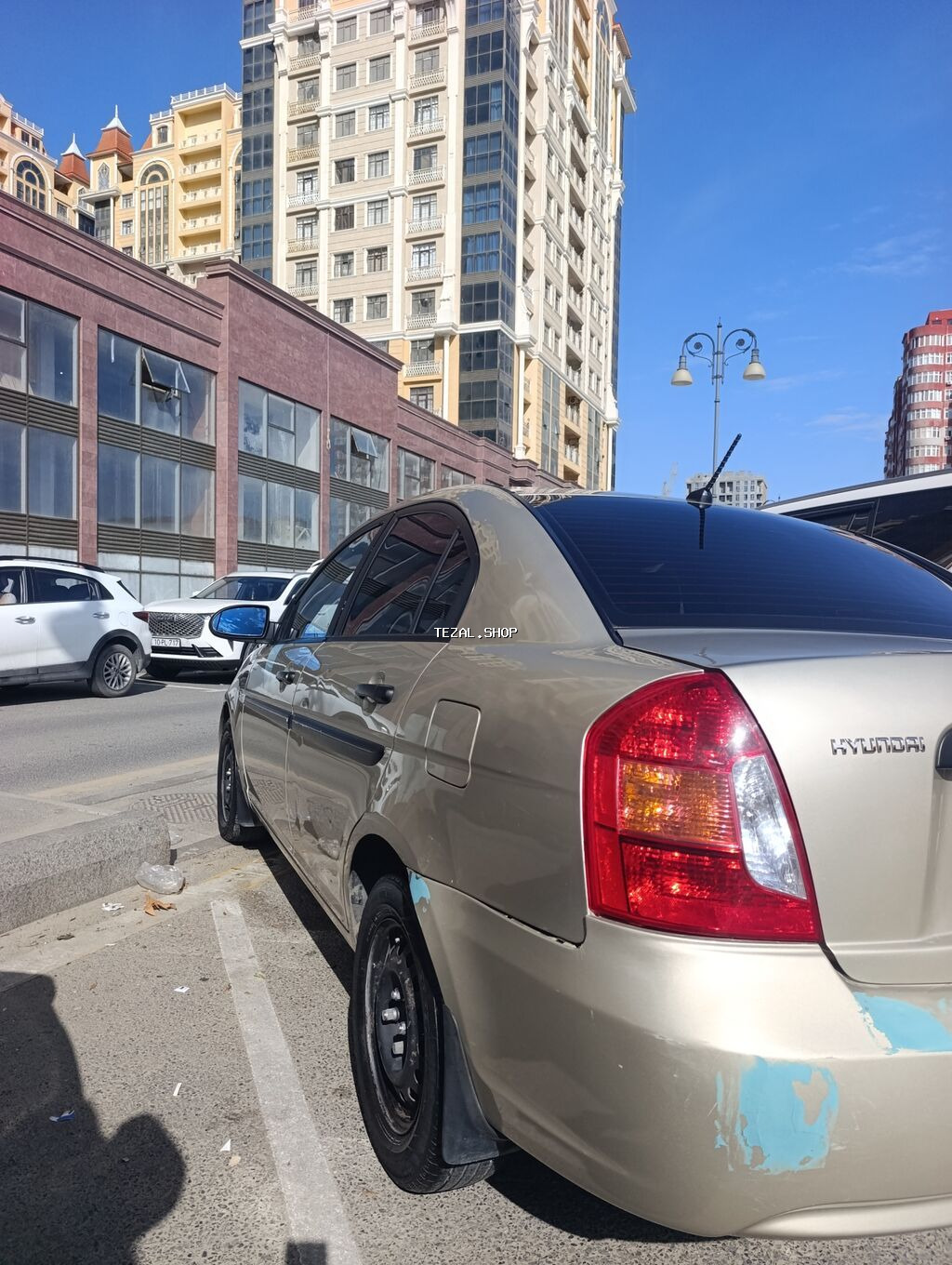 Hyundai Accent: 1.5 l | 2008 il Sedan - şəkil 4