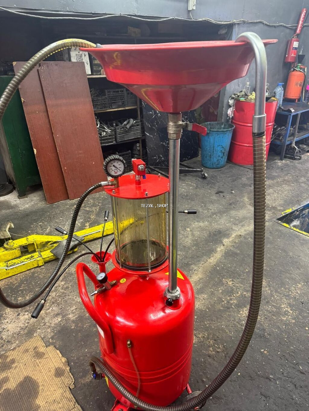 Pulwa yağ dəyişdirmə və istifadə olunmuş yağın toplanması aparatı - - şəkil 2