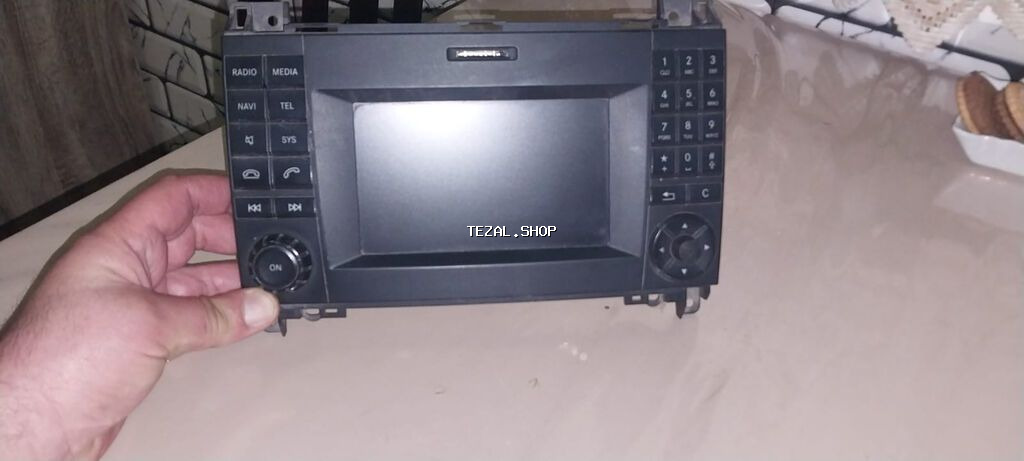 Mersedes Vito magnitafonu kameranan