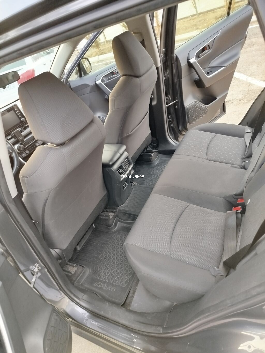 Toyota RAV4 üçün salon və göstərici paneli - Model: Toyota RAV4 - şəkil 3