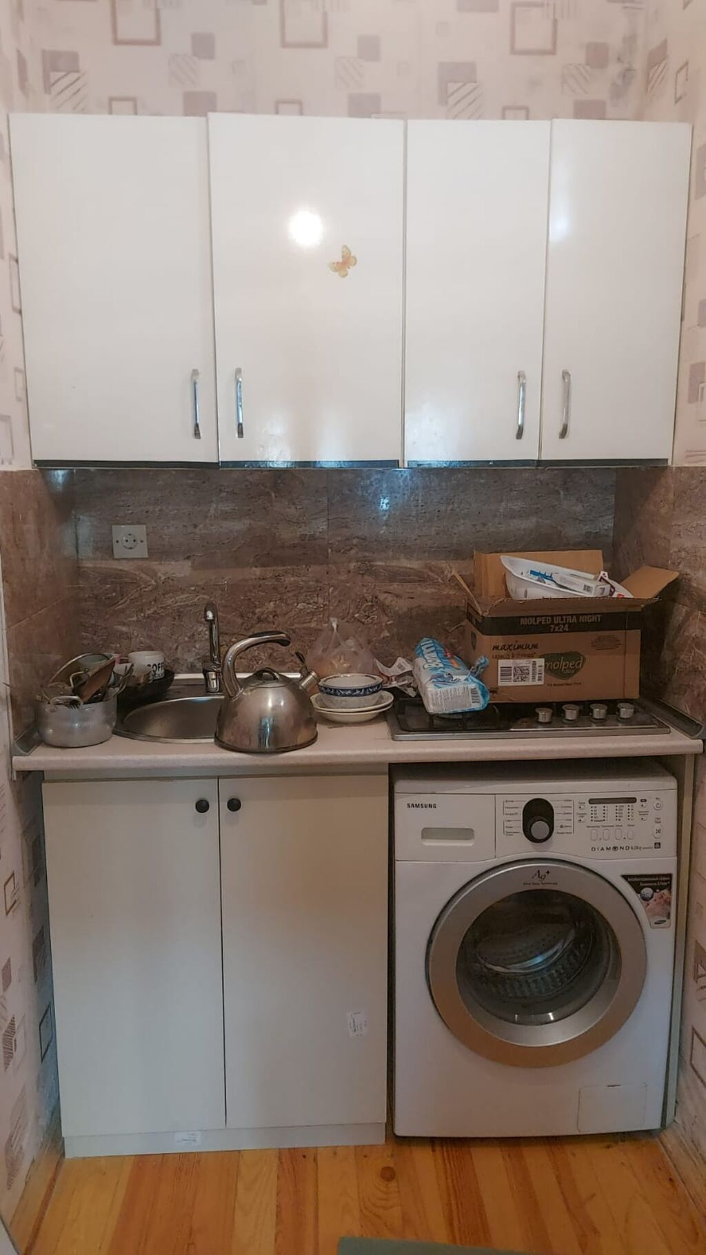 40 kv. m, 2 otaqlı, Kombi, Qaz, İşıq