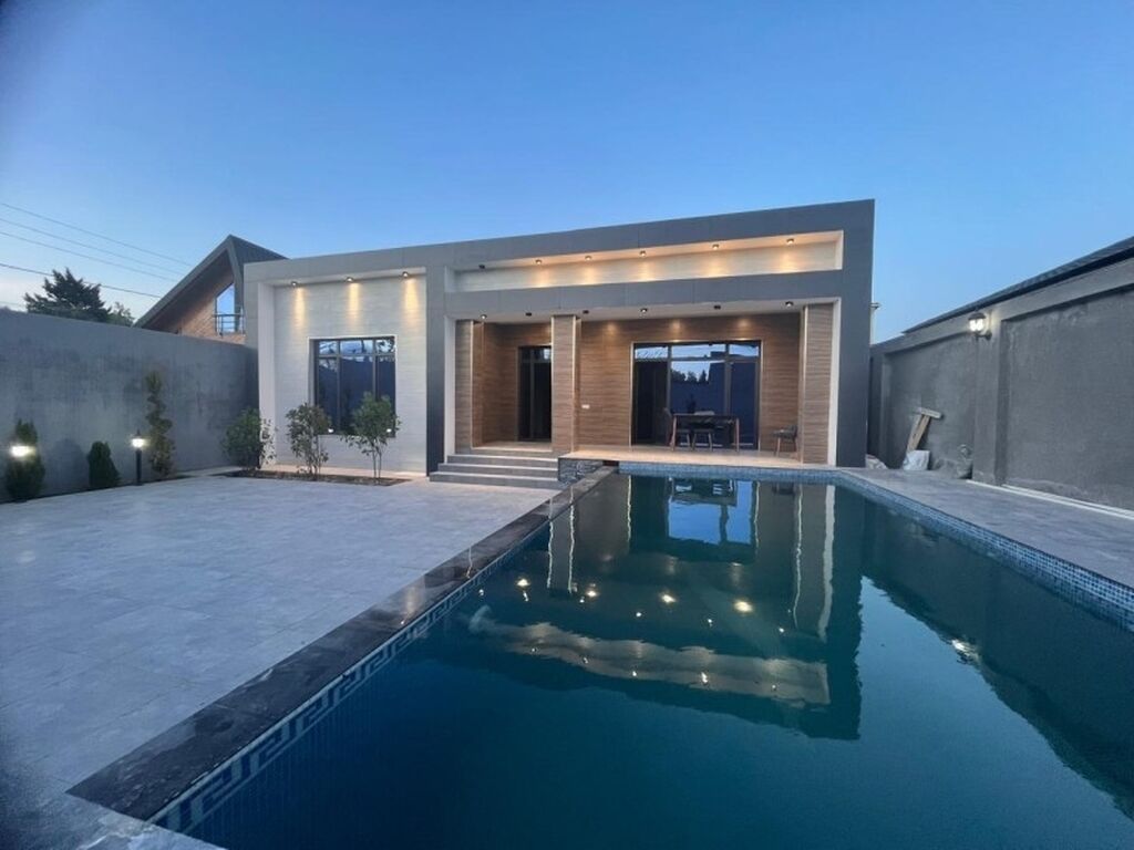 200 kv. m, 2 otaqlı, İşıq