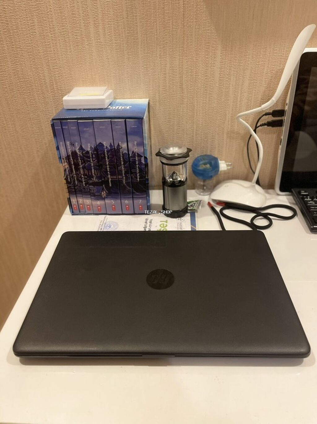 HP noutbuk - Ekran: 15.6" geniş ekran, mat panel - Klaviatura: tam