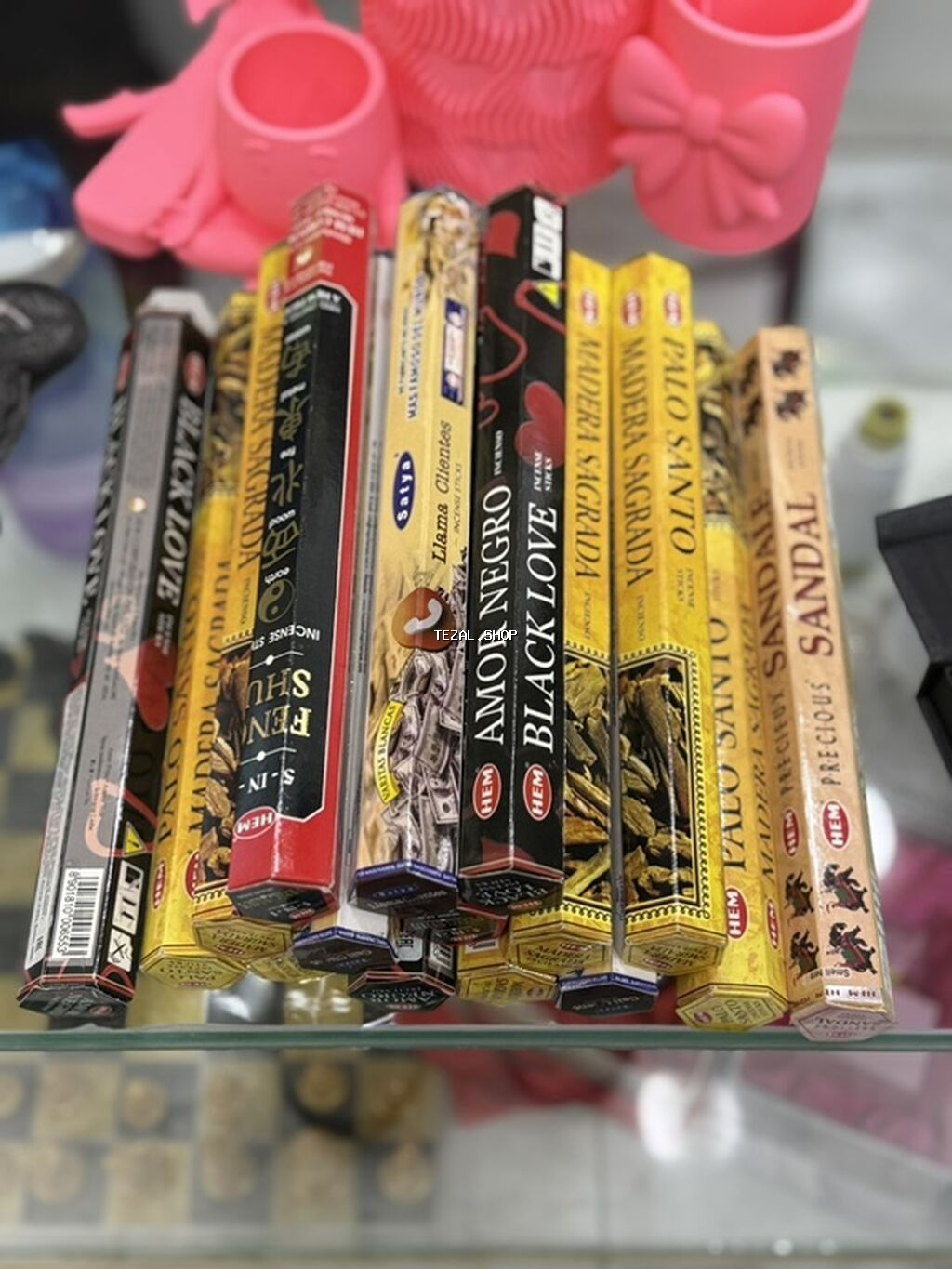 Müxtəlif ətirli çubuqlar kolleksiyası, müxtəlif əhval-ruhiyyələr