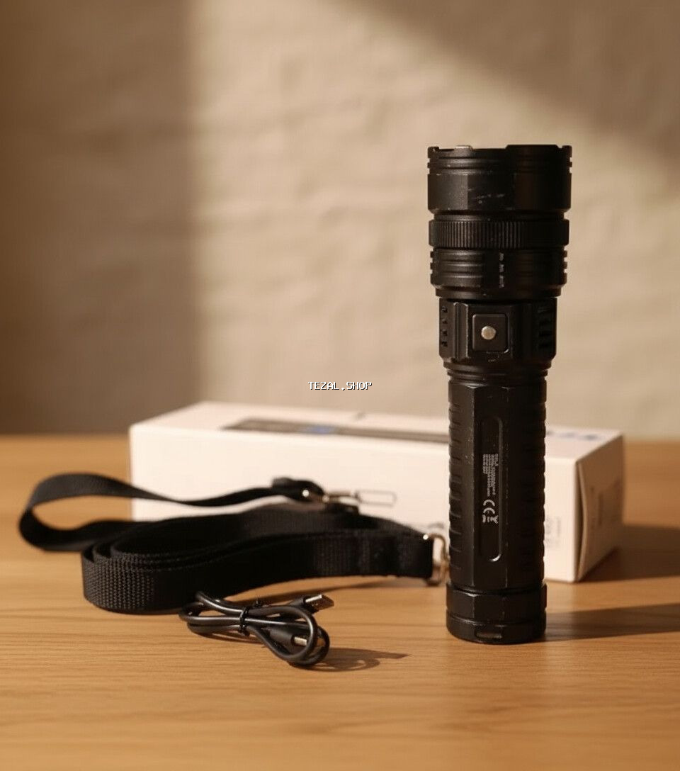 Fənər 6000 mAh . 800 m məsafə işıq yayma qabiliyyəti var . powerbank