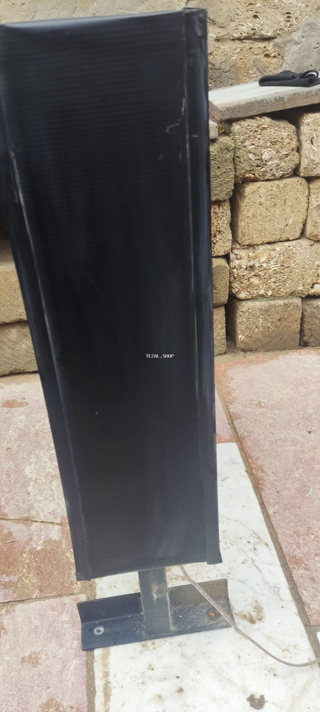 Reklam lövhəsi – “Köşk 006” üçün ikiüzlü, yerüstü dayanacaq tipli