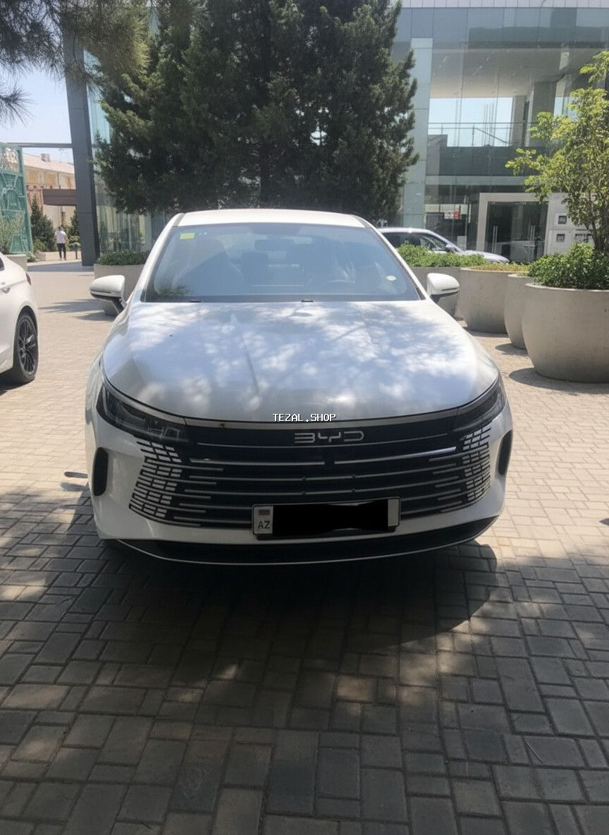 BYD : 1.5 l | 2024 il Sedan