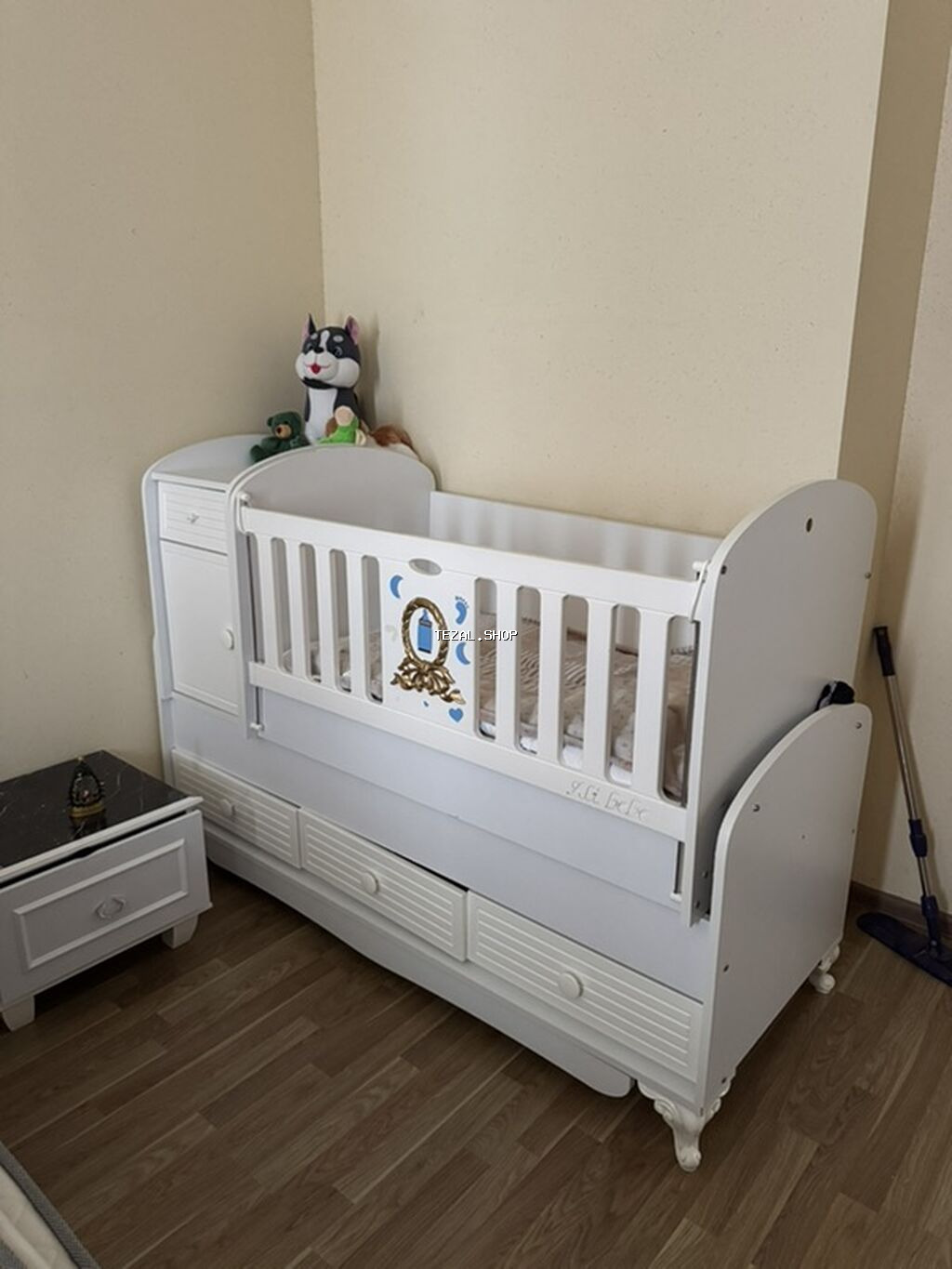 Oğlan və qız üçün, İşlənmiş, Beşik