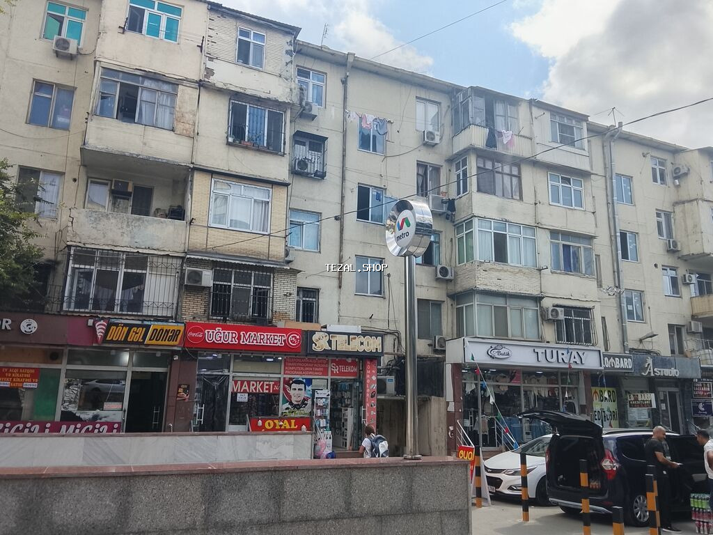 Mənzil uzunmüddətli kirayə verilir qaz su işıq internet daimi metro