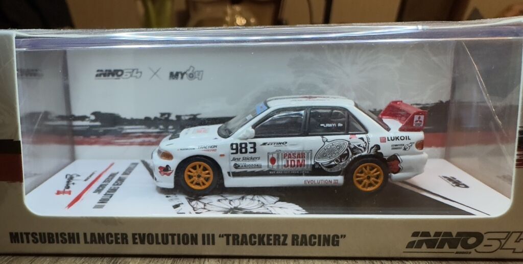 INNO64 x MY64 die-cast model – Mitsubishi Lancer Evolution III