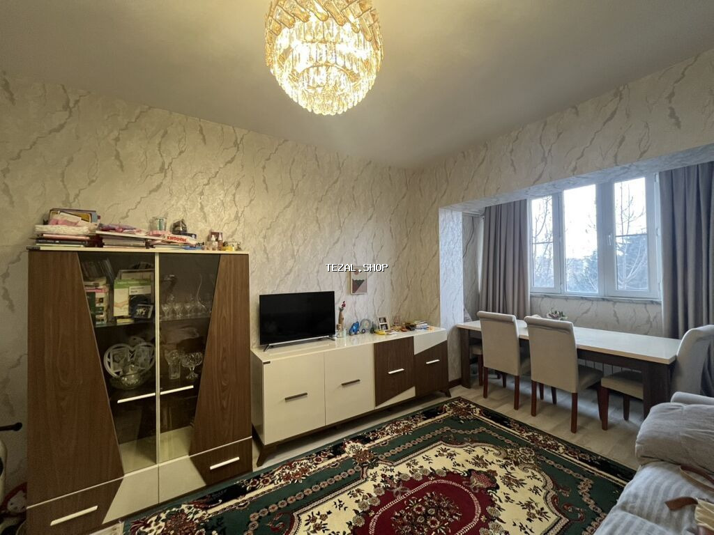 Yeni, Masa və oturacaqlar, Türkiyə