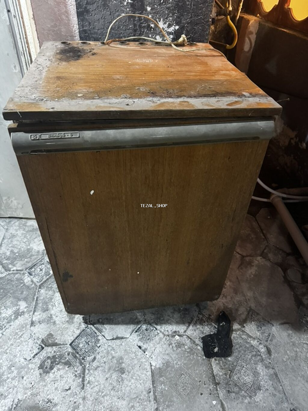 Xarab Mini Stinol Soyuducu Satılır, rəng - Ağ