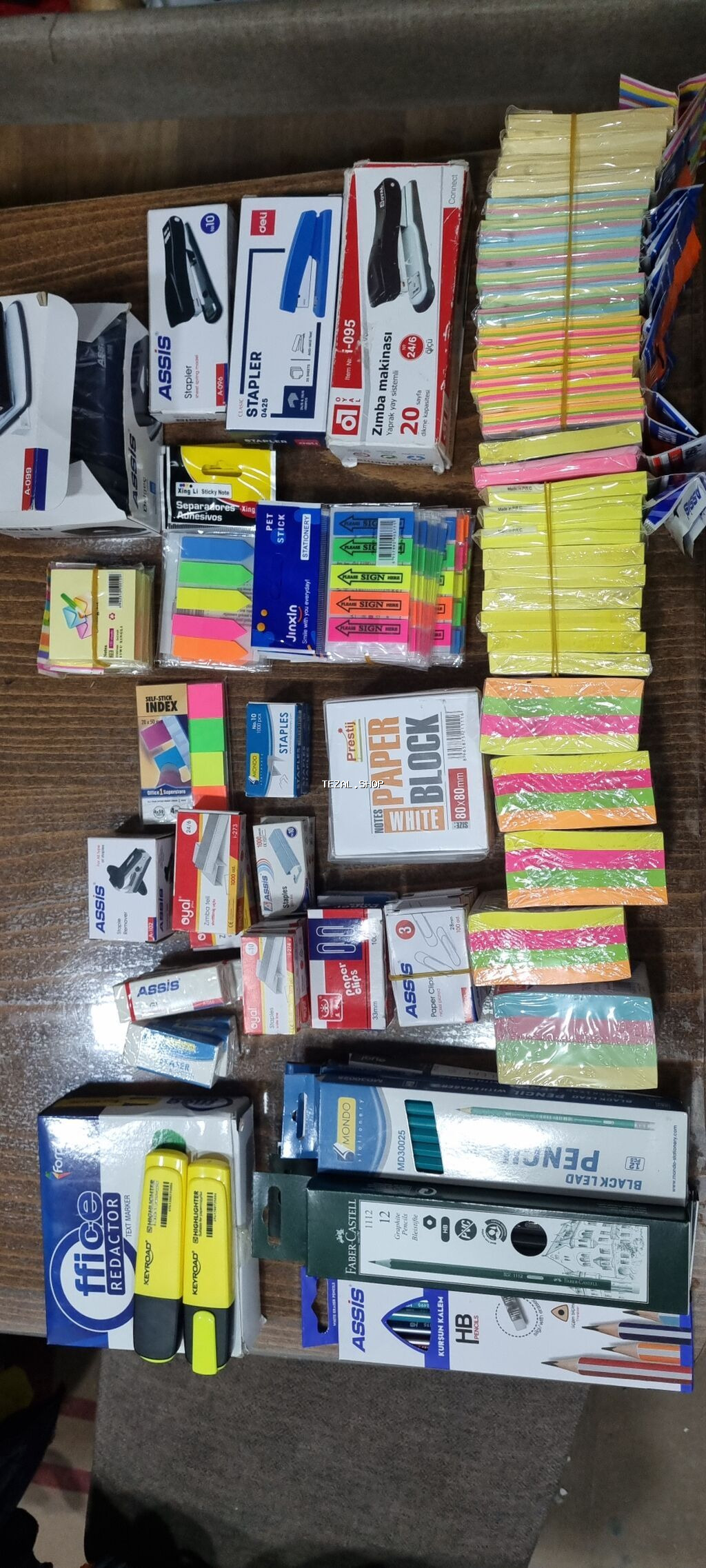 Xamisi bir yerde giymeti 45manat Tərkib: - Zımbalar: Assis, deli və