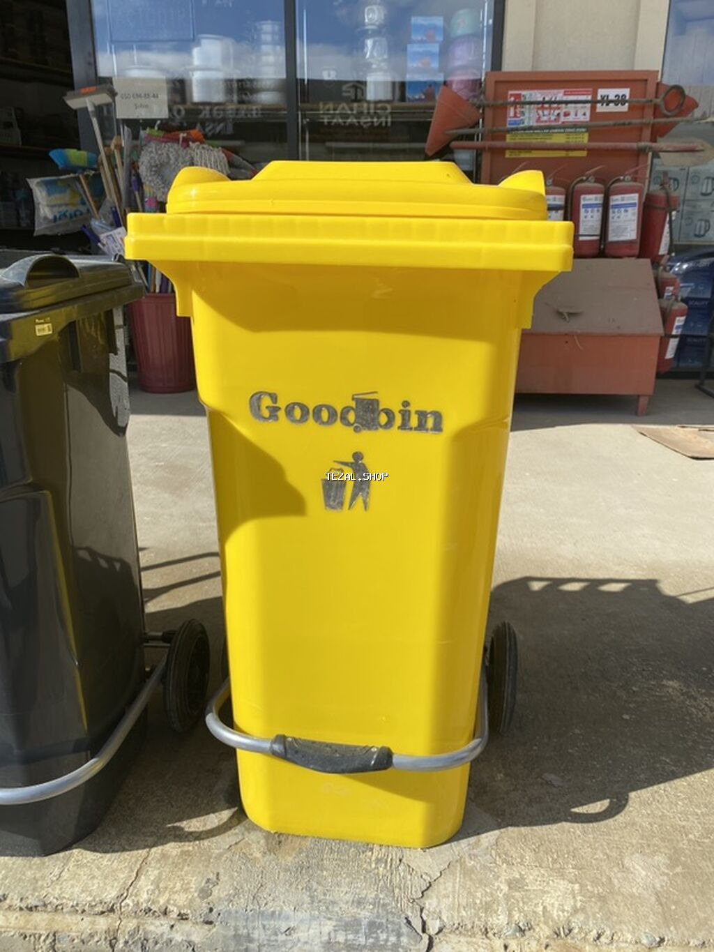 Goodbin təkərli zibil qabı – sarı rəng - Həcm: təxminən 100L