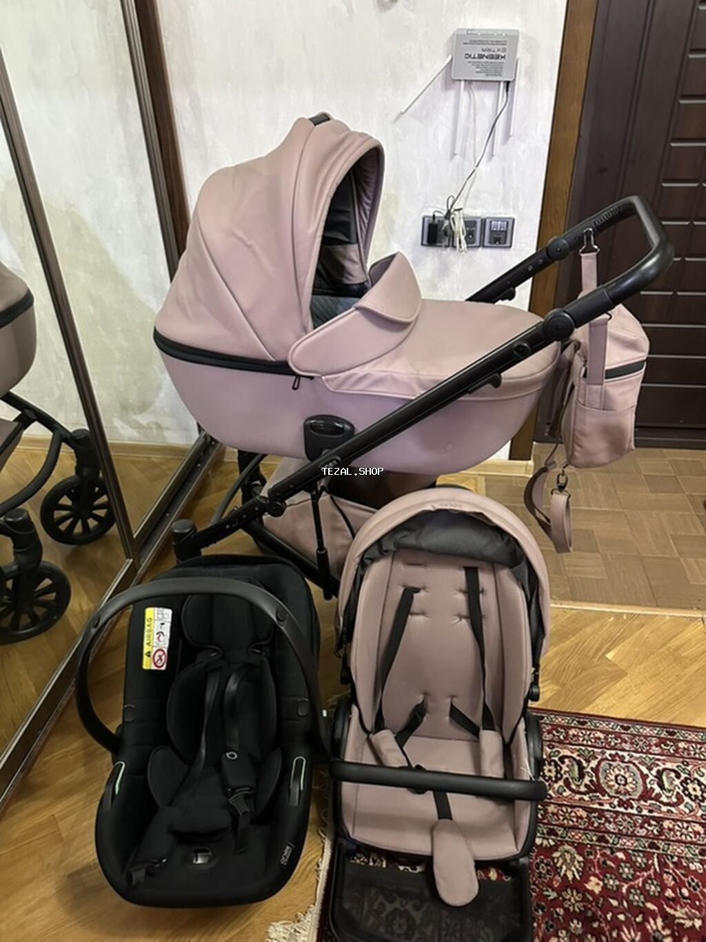 3-ü 1-də araba, Anex, İşlənmiş, Cins: Qız, Ünvandan götürmə