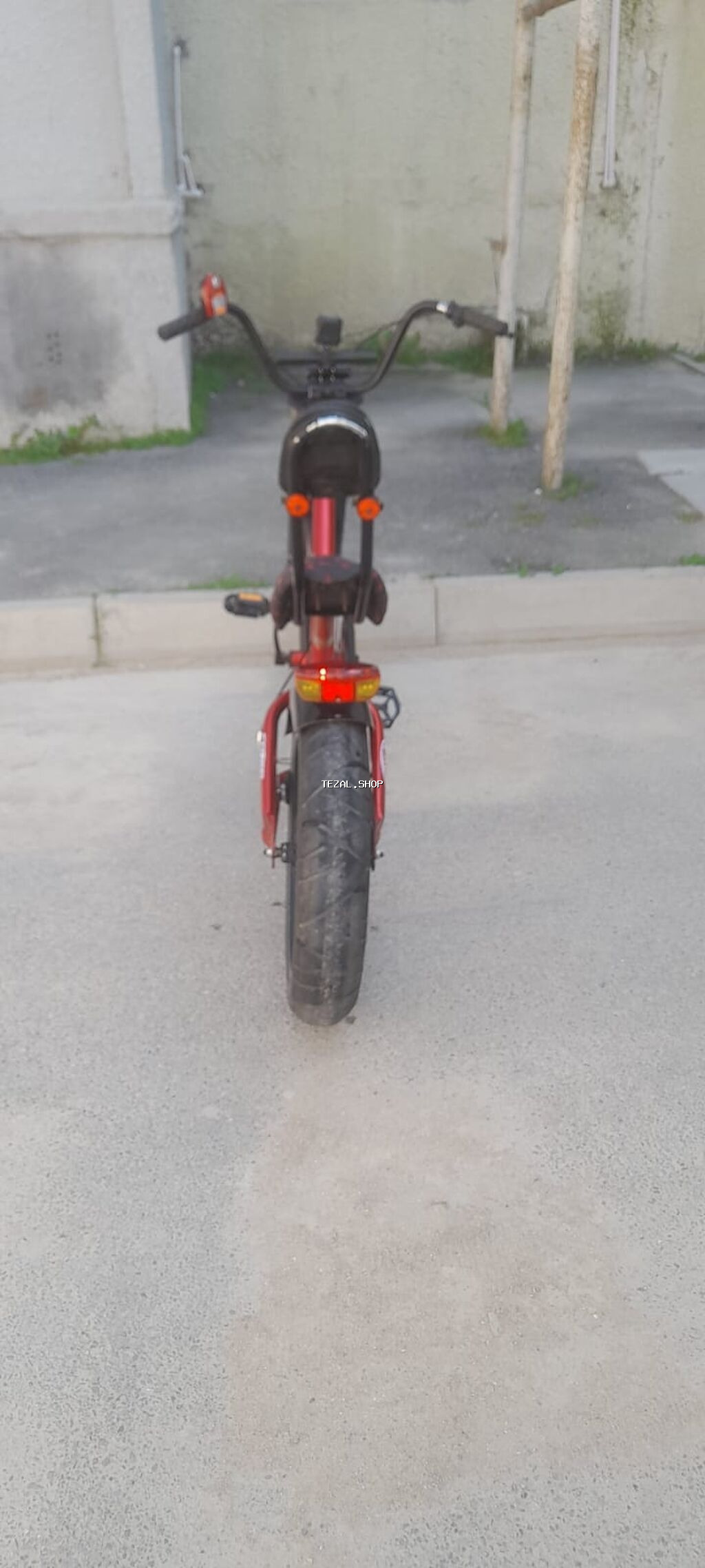 Uşaq/yeniyetmə üçün kruizer tipli velosiped - Rəng: narıncı gövdə - şəkil 2