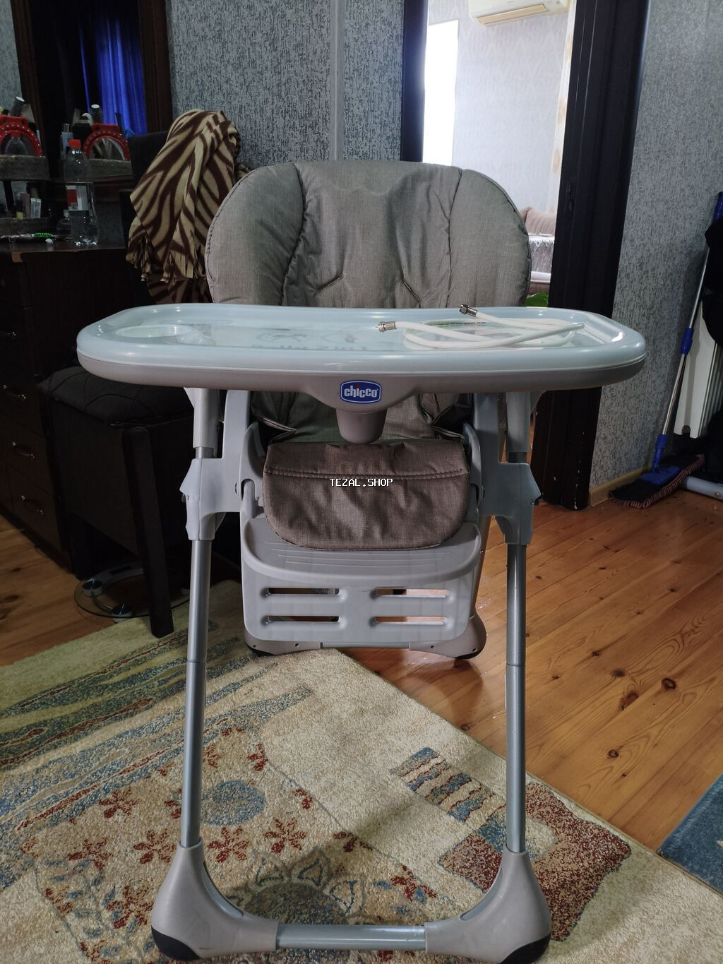 Uşaq stolu yeni kimidir bahalı maldır istifade olunmur deyə satilir