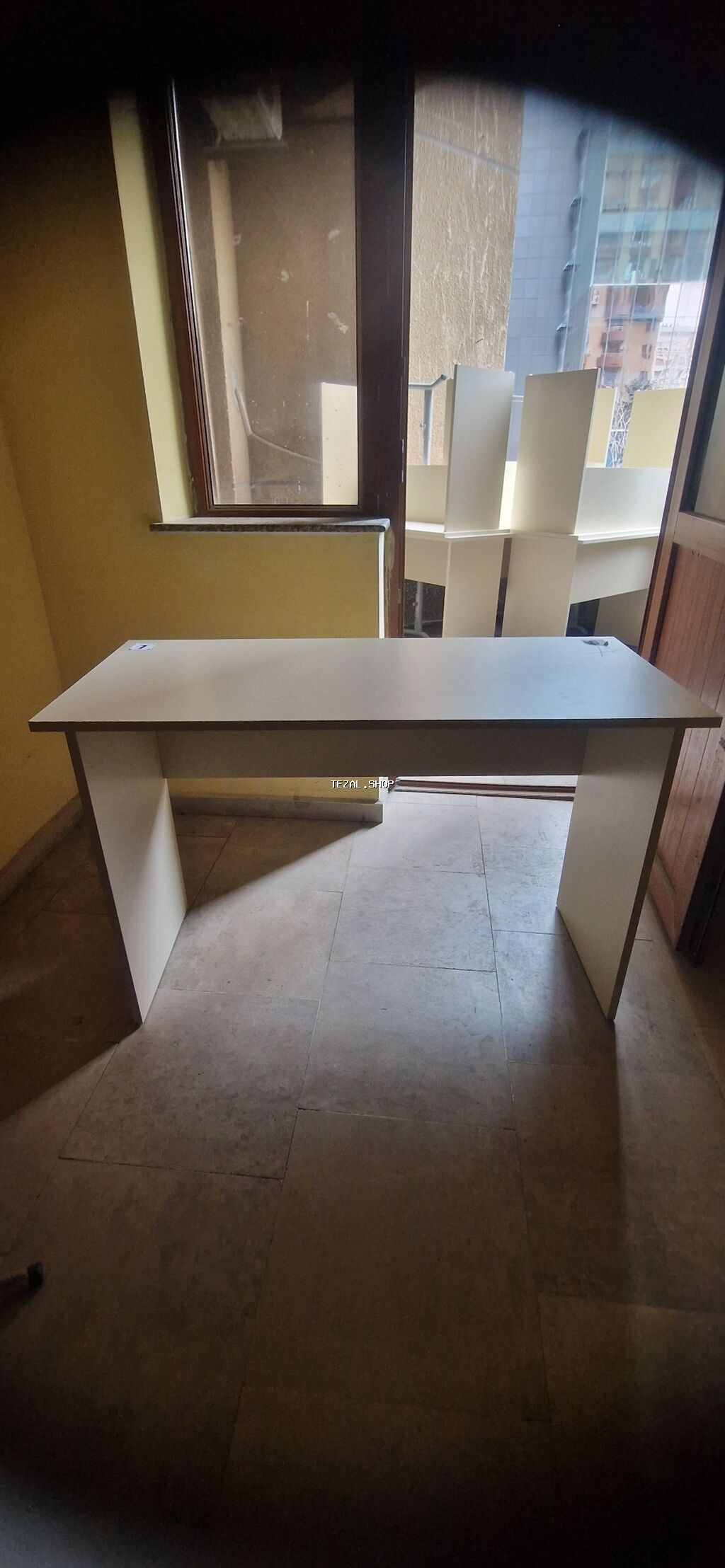 Kompüter masası, Açılmayan, Dördbucaq masa