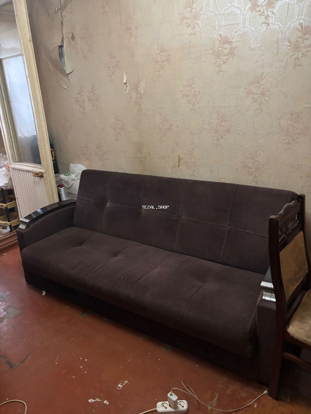 Divan, İşlənmiş, Açılan, Bazalı