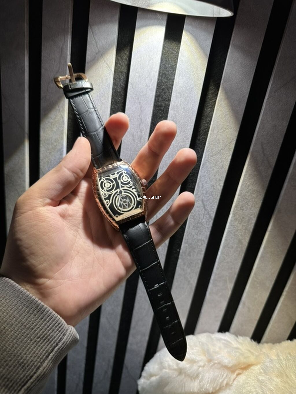 Yeni, Qol saatı, Frank Muller, rəng - Qızılı