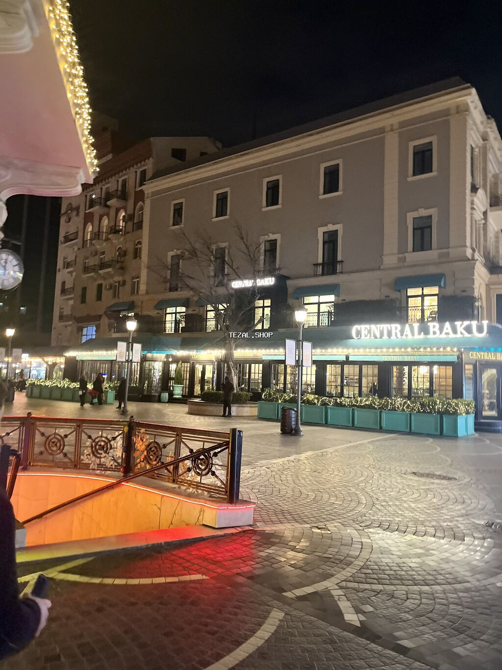 Yeni Gencede Kiraye ev lazımdır normal qiymete.Otaq yoldaşı axtaranda