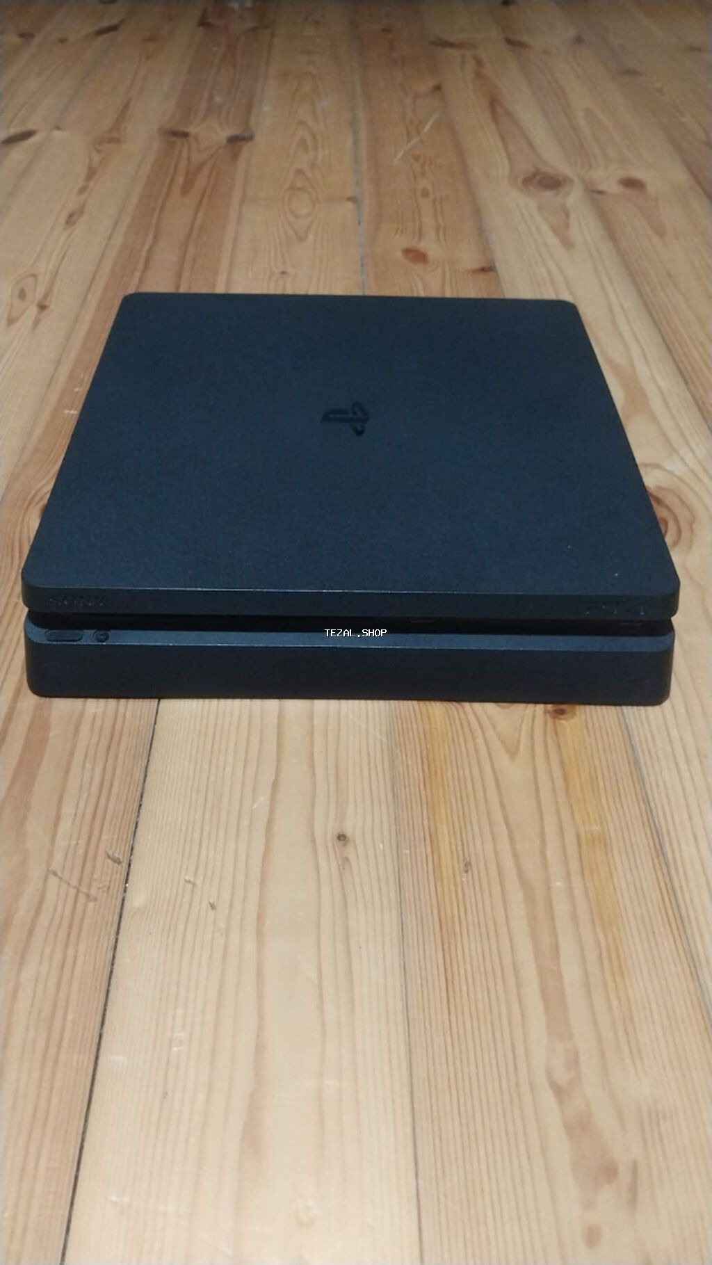 Ps4 slim 1TB Heç bir problemi yoxdur. Üzərində 2 ədəd orginal oyunlar
