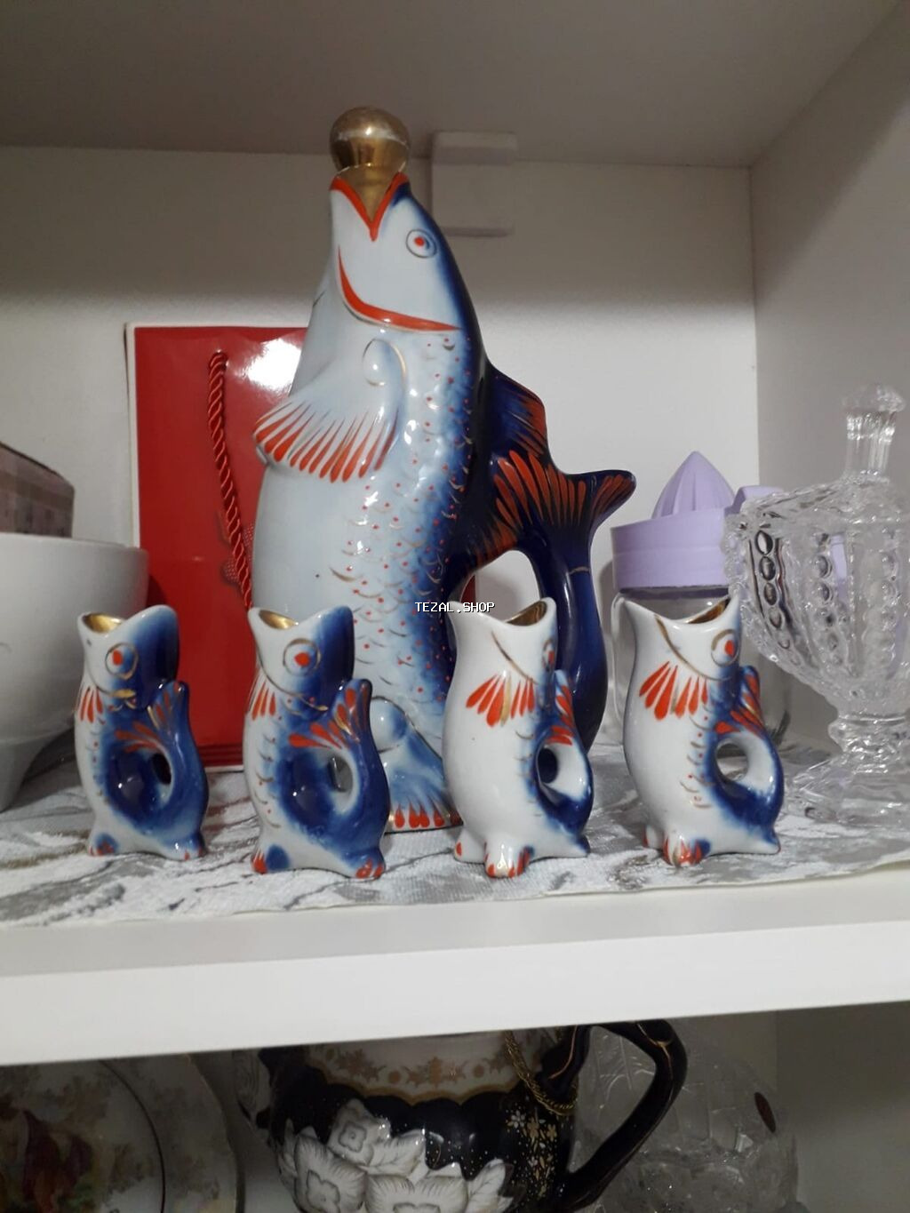 Porcelain balıq formalı qrafin və stəkan dəsti - Tərkib: 1 ədəd böyük