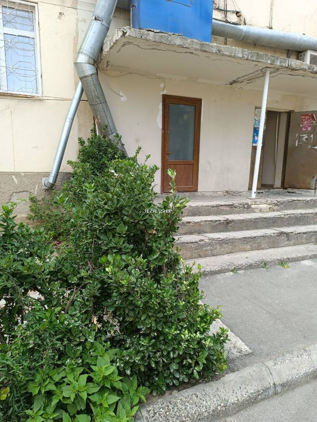 Salam kicik biznes ucun elverisli yer ve elverisli seraiti olan obyekt