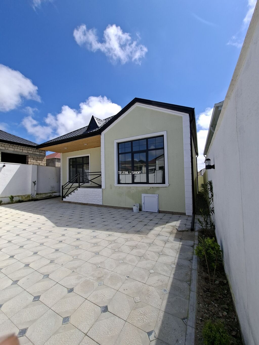 120 kv. m, 4 otaqlı, İşıq