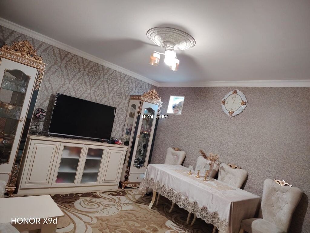 3 otaqlı, 109 kv. m, Kredit yoxdur, Orta təmir