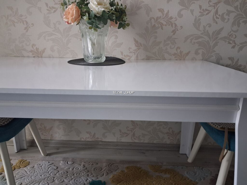 Qonaq masası, Açılmayan, Taxta, Dördbucaq masa