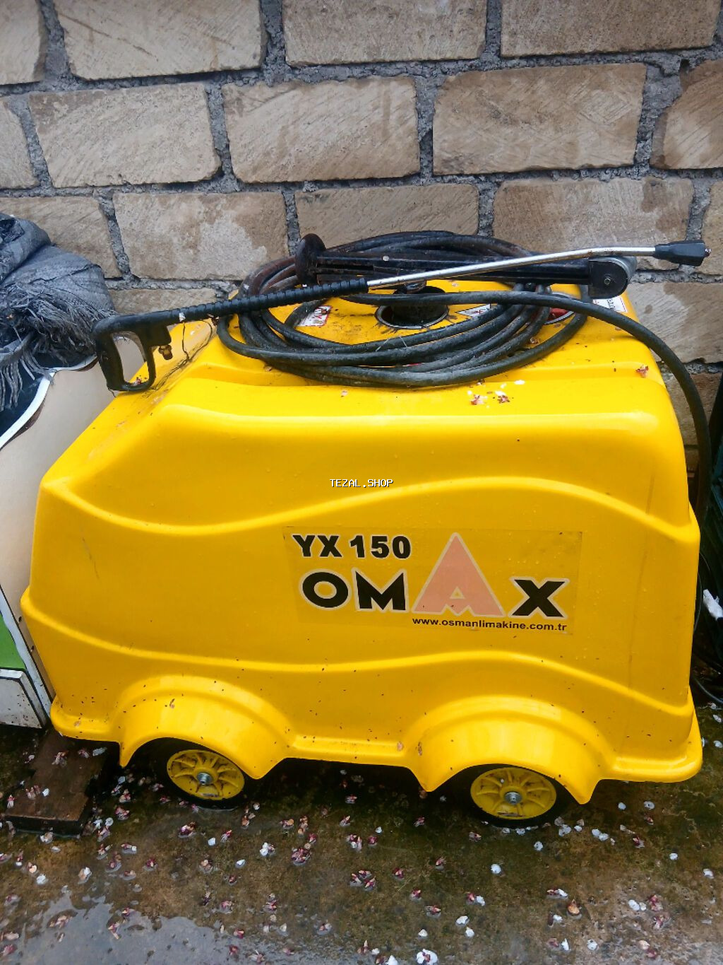 Avtoyuma aparati 4000 azne alinib yenidir tecili pul lazim oldugu ucun