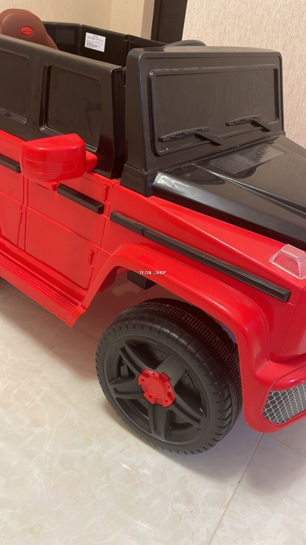 Salam. Uşağ maşını satılır. Təzədi. Alınıb sürülməyib. Xırdalan şəhər