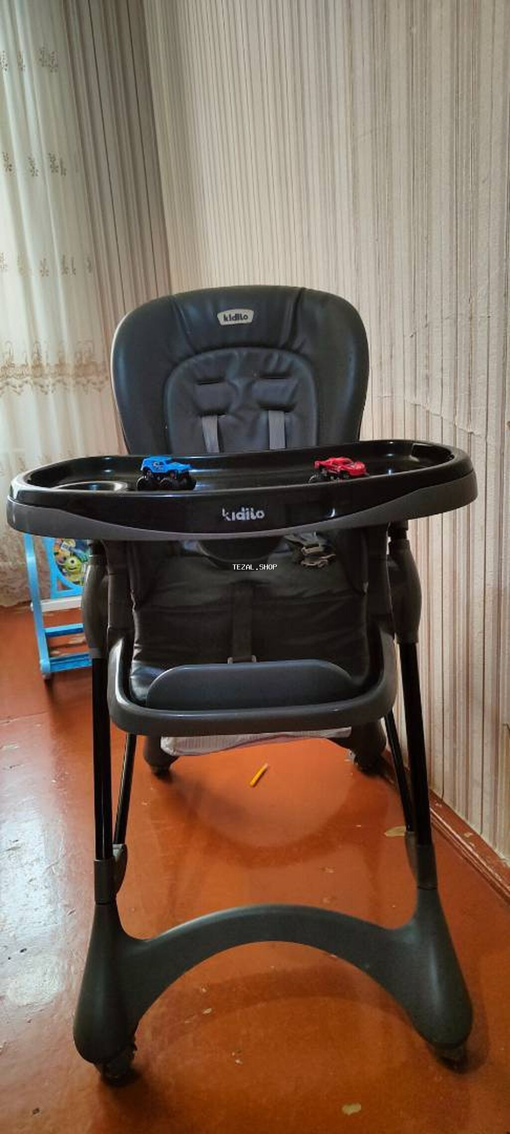 Normal vəziyyətdə həm yellənir, həm uzanır, neçə cür formaya dəyişir - şəkil 3