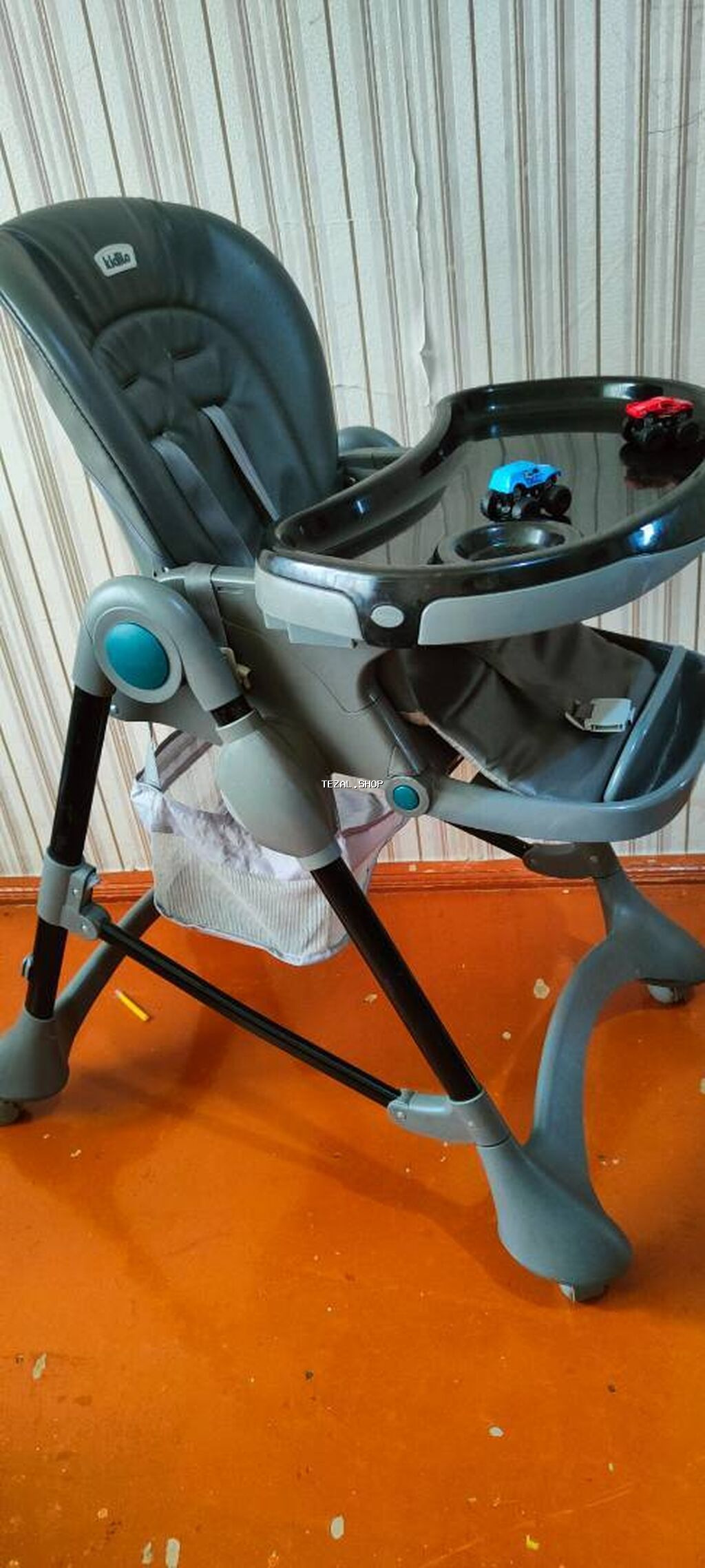 Normal vəziyyətdə həm yellənir, həm uzanır, neçə cür formaya dəyişir - şəkil 5