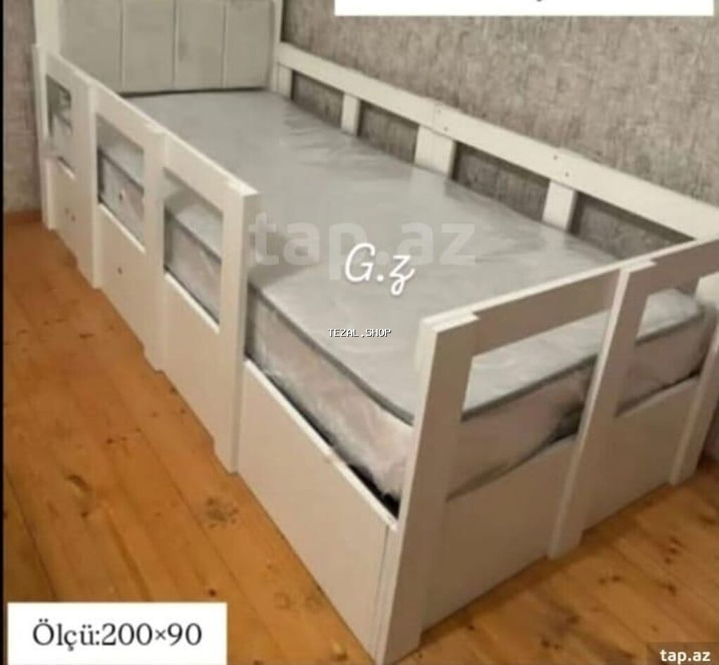 Oğlan və qız üçün, Çarpayı, Bazalı, Matras ilə, Siyirməsiz