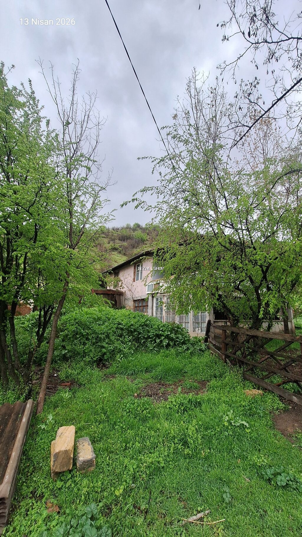 Dağ ətəyində yerləşən FERMA 2 hektar erazi iribuynuzlu ve