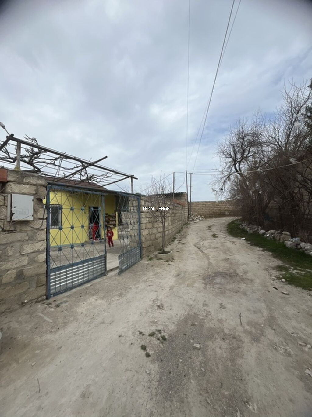 2 otaqlı, 100 kv. m