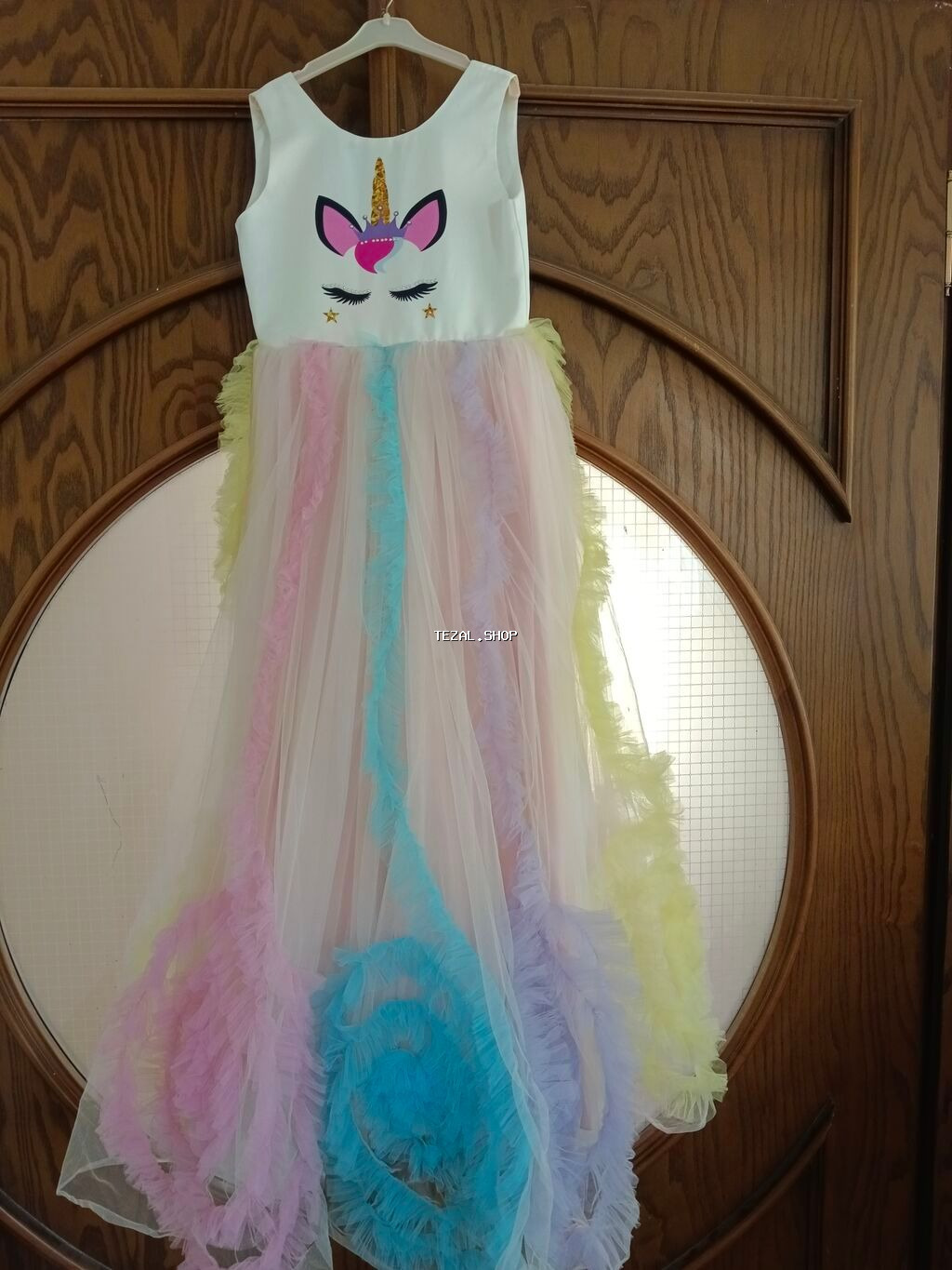 Uşaq üçün uzun “unicorn” temalı ziyafət/şənlik geyimi. - Üst hissə