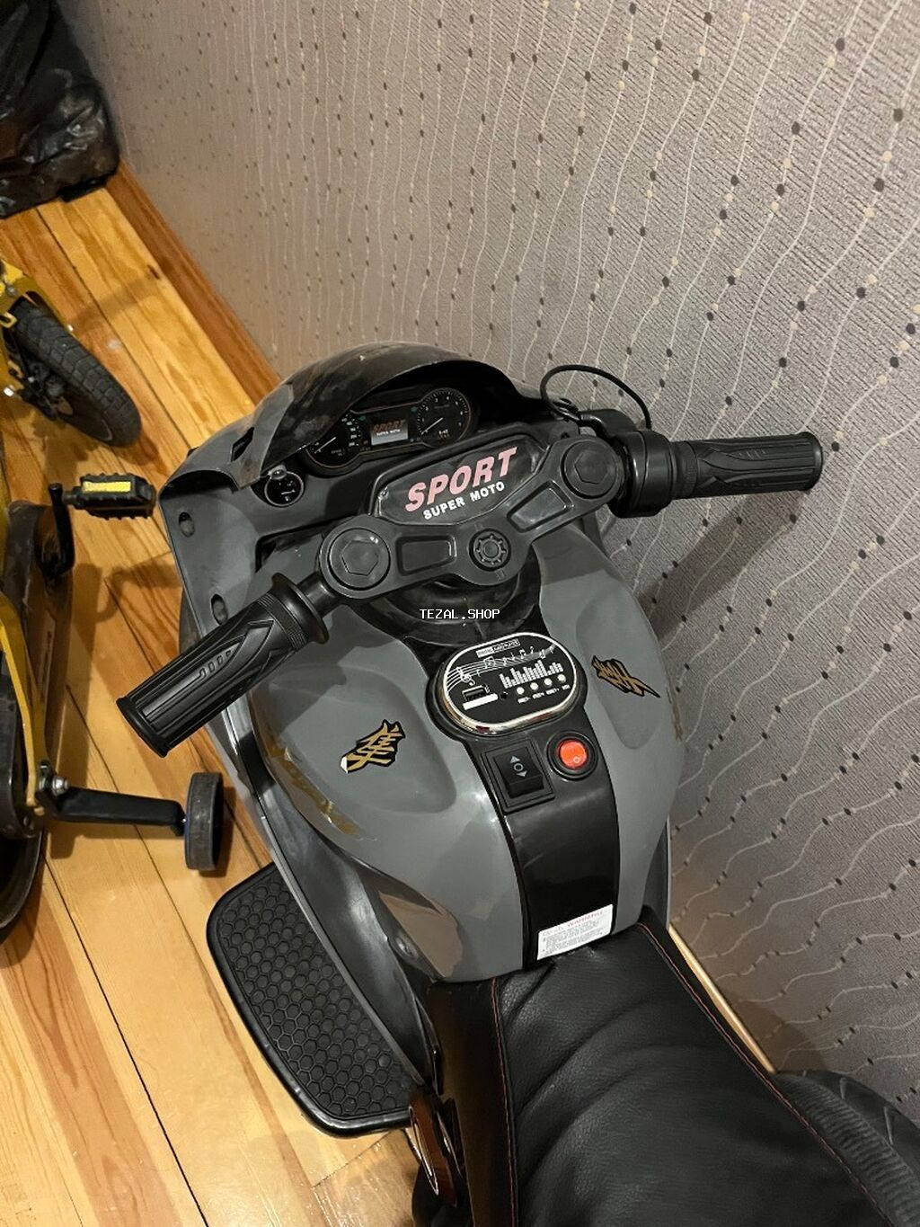 Xırdalandadir 6 yasa qeder uyğundur.150 azn real alan yığsın.yığanda