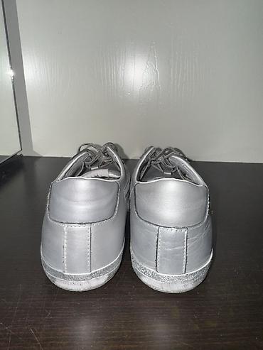 Diesel kişi ve gadin krossovkası – metalik gümüş rəngdə, aşağı - şəkil 5