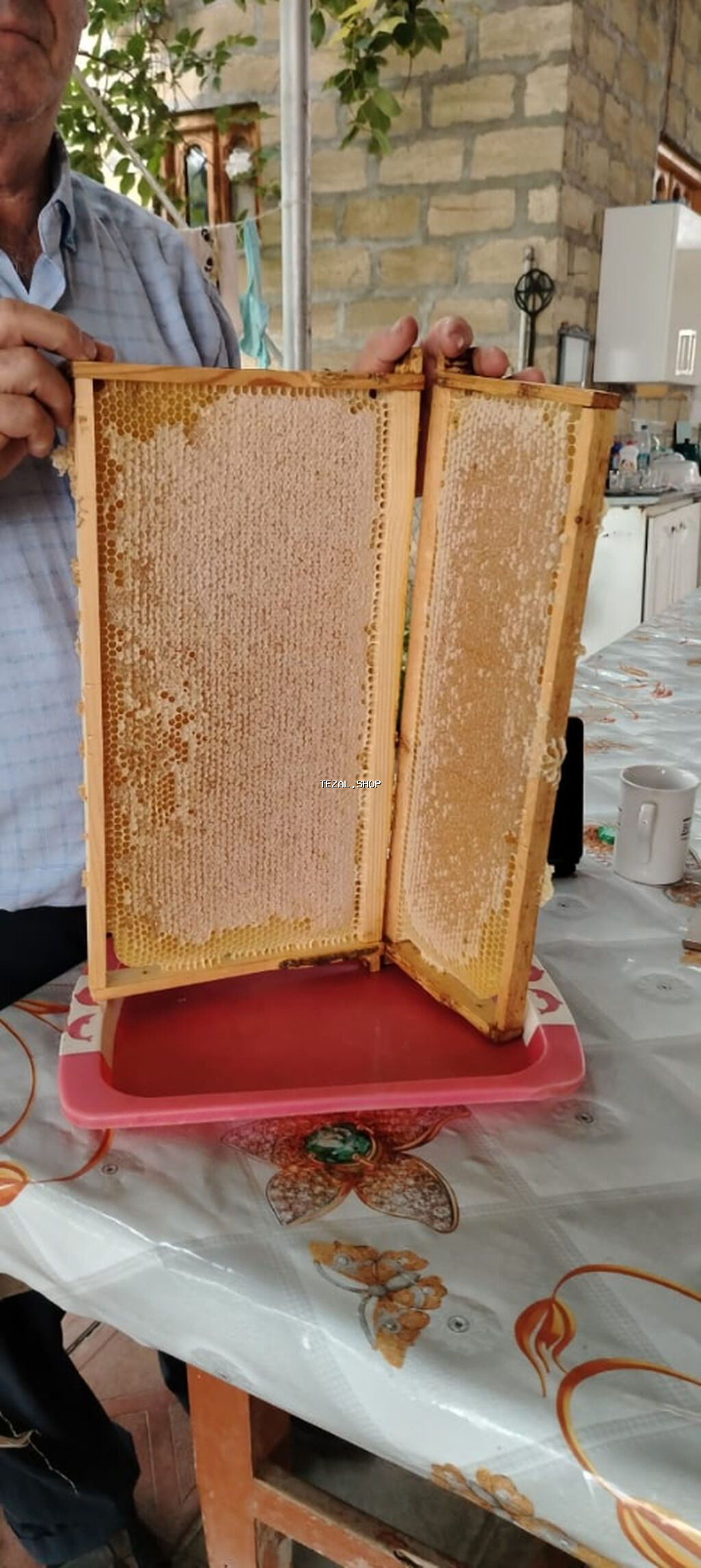 Ari ailəsi satilir ramkalar 23 luk və 29 luq ana arilar 25 ci ilin