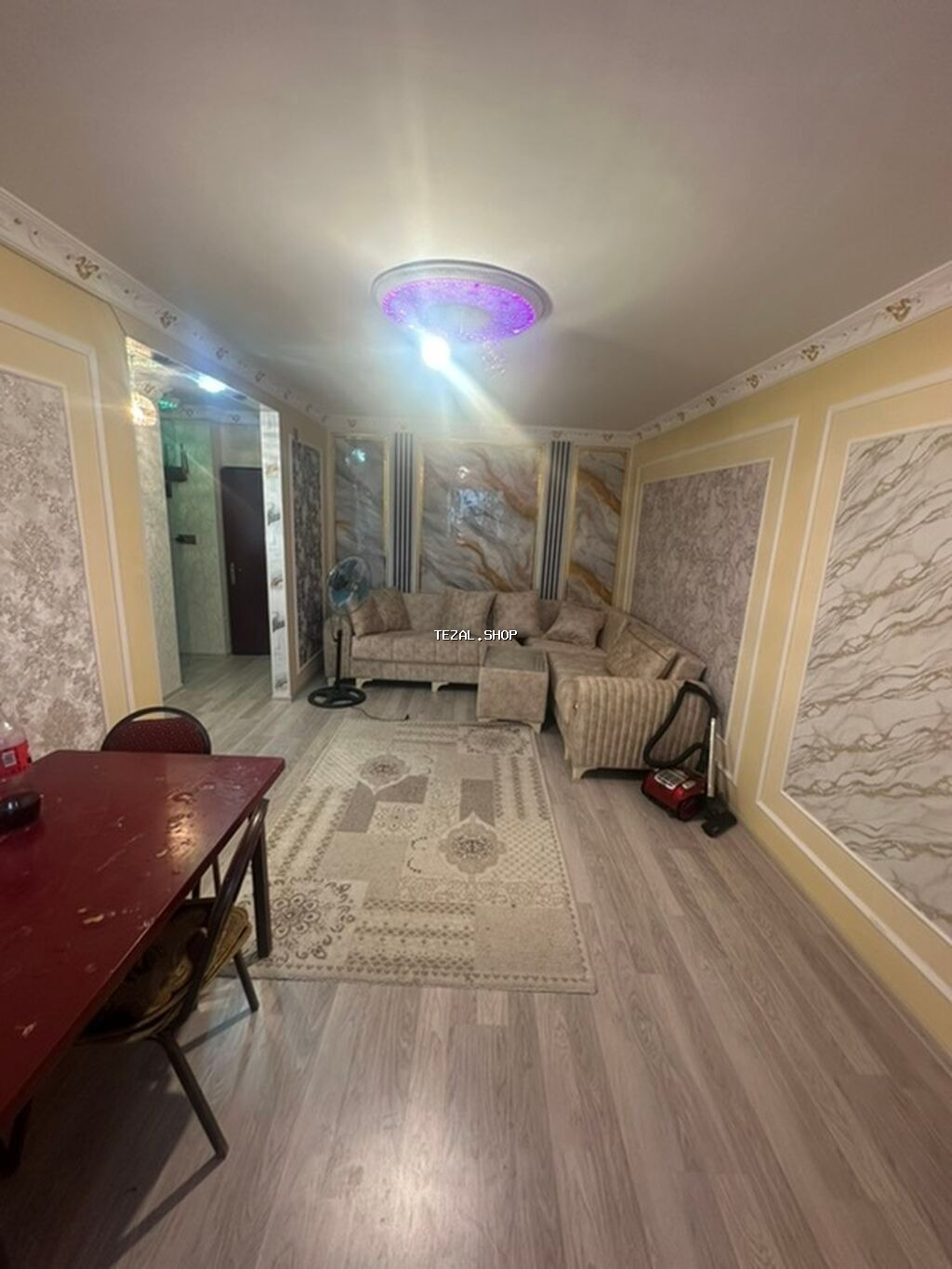 Gence seherinde texnologiya unversetinin yani xanimin maqazinin yani