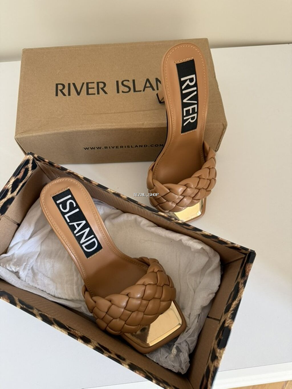 River Island qadın sandaleti - Model: açıq burunlu, kvadrat ön hissə - şəkil 3